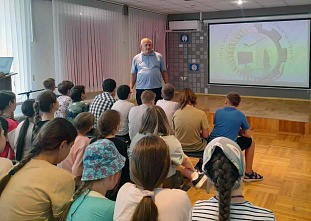 В ростовском ЦДТТ показали начало войны...