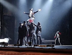 В Ростове прошла мировая премьера мюзикла «Есенин»