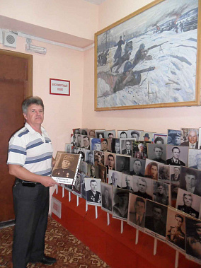 «Более 100 фотографий участников Великой Отечественной войны собраны ребятами для «Бессмертного полка», – говорит Алексей Лосевский
