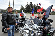 Знамя Победы развернули в Ростове