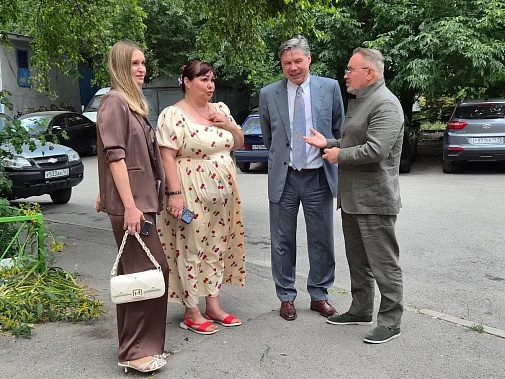 «Ростов-на-Дону: в Ворошиловском районе на пешеходном маршруте установят автономные светильники — возвращение к теме»