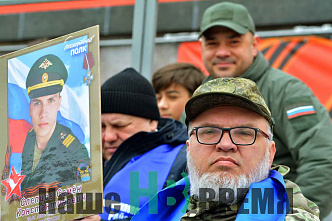 9.05 Военный парад На Театральной площади Ростова-на-Дону