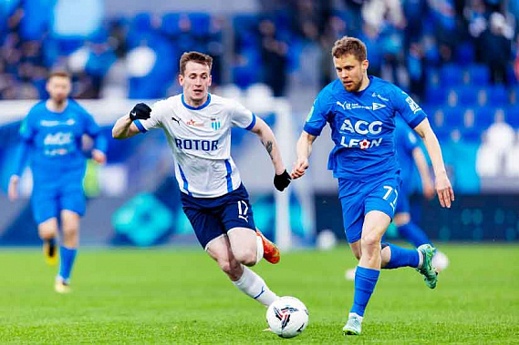 ФК «Чайка», даже играя в большинстве, не смогла победить «Ротор»