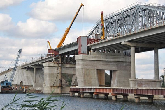 Разводной мост в Каменске-Шахтинском в октябре не откроют