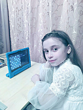 Призер соревнований игрок команды «Наше время-100» Ева Баранова.