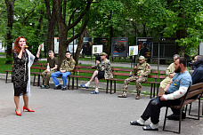 На войне сердце просит музыки вдвойне