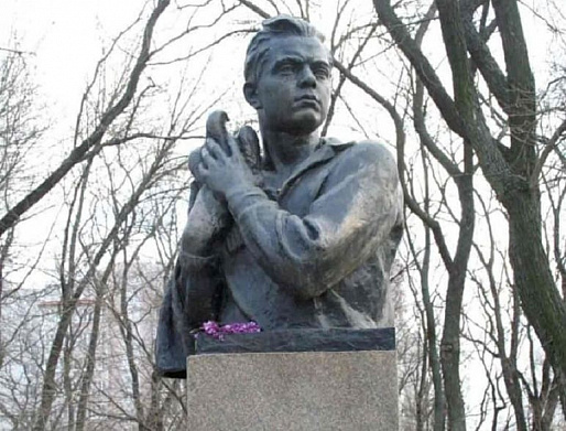 ЧЕРЕВИЧКИН - НАРОДНЫЙ ГЕРОЙ