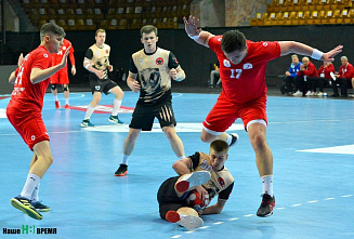 Гандболисты ГК «Донские казаки – ЮФУ» в Ростове уступили ГК «Пермские медведи»