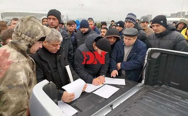 Водители большегрузов протестуют против схемы движения грузовиков по Ростову