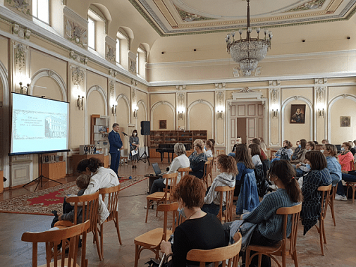 На Дону провели школу волонтеров «Узнай Россию. Донское Слово»