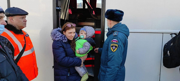 Для ускорения выплат беженцам в донской минтруд прикомандировали специалистов