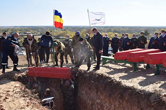 Воевавших на разных сторонах донских казаков похоронили в одной братской могиле