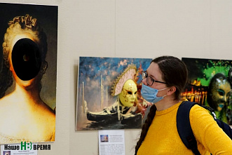 В Ростове проходит выставка «Венецианский карнавал»