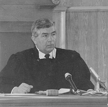 В 83 года ушел из жизни бывший заместитель председателя Ростовского областного суда Борис Николаев…