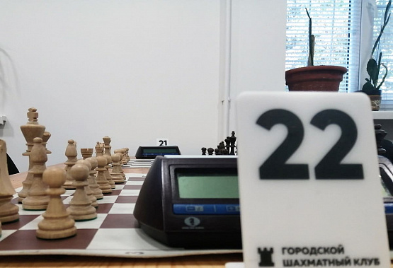 Международному мастеру Александру Захарову посвятили книгу и турнир