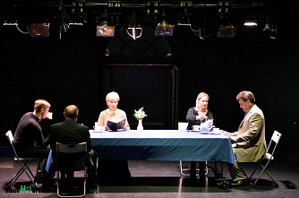 Из эксперимента в премьеры: Молодежный театр покажет две постановки по Бунину