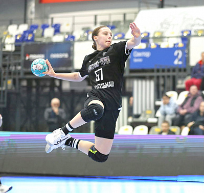 Гандболистки молодежной команды «Ростов-Дон-2» одержали в Астрахани две победы.