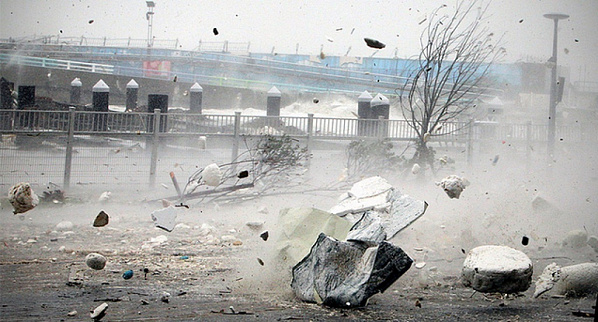 На Ростовскую область движется ураганный ветер