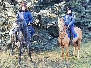 В Миллеровском районе на охрану хвойных насаждений вышли конные патрули