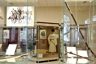 В Ростовском областном музее краеведения открылась выставка из Национального музея Республики Адыгея