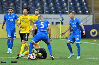 В первом матче чемпионата ФК « Ростов» проиграл московскому «Динамо»