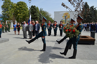 О доблестях, о подвигах, о славе