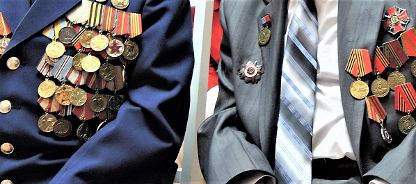 Ветеранам единовременные выплаты ко Дню Победы перечислят в апреле