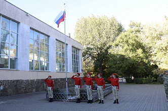 В школах и учреждениях среднего профобразования прошли уроки мужества