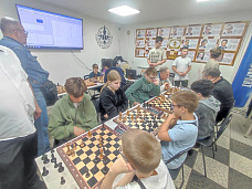 18 05 2025 После турнира памяти Михаил Захаровича Харояна была теснота на подиуме