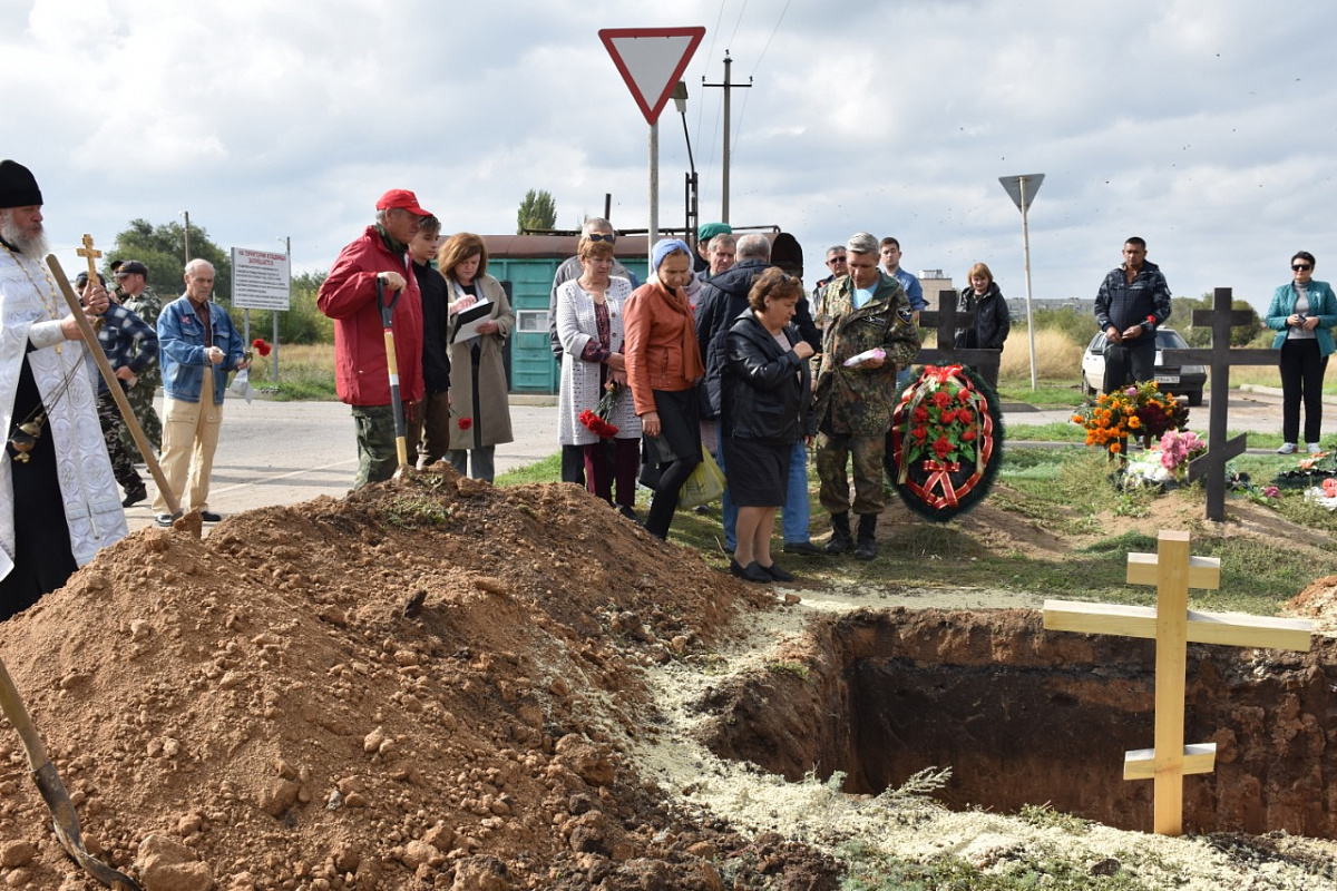 Поисковики проведут еще одну экспедицию в балке на окраине Морозовска 