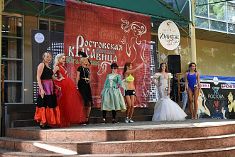 Брюнетки против блондинок