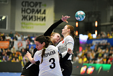 10 02 2025 Гандболистки «Ростов – Дона» на своей площадке не смогли обыграть «Астраханочку»