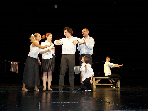 Зрители часто и не догадываются, кто из артистов с ограниченными возможностями здоровья.