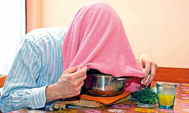 Омикрон вызывает особенный кашель