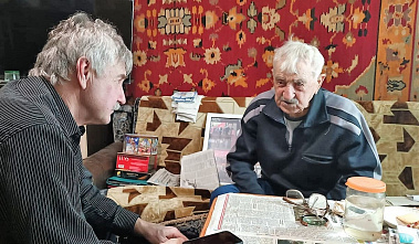Поисковики отряда "Донской" встретились с фронтовым разведчиком в канун его 100-летия