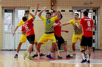 Две домашние победы