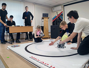 В Ростове-на-Дону подвели итоги конкурса по робототехнике «Бои Lego-роботов – 2023»