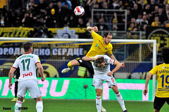 Футболисты «Ростова» дома обыграли столичный «Локомотив»