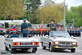День Победы на Дону начался с военных парадов