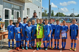 В Ростове на стадионе «Локомотив» прошел традиционный турнир по футболу