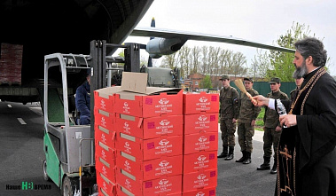 Накануне Пасхи военные получат подарки
