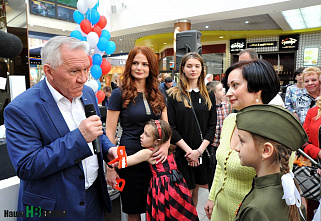 Очередь в… семейный альбом