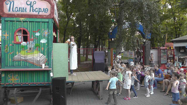 Два Папы Карло