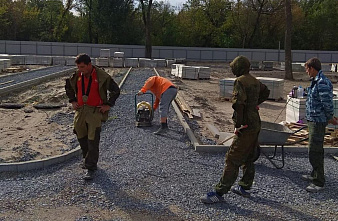 Пешеходную зону на Зеленом острове планируют сдать до 1 ноября
