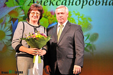 Руководство Ростовской области поздравило учителей с профессиональным праздником