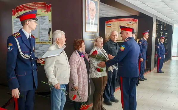 Морозовск: кадеты бережно хранят память о кавалере ордена Мужества Дмитрии Сорокине