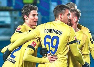 Футболисты «Ростова» в матче Кубка России обыграли «Нефтехимик»