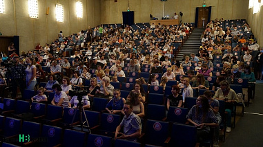 Чудеса из «Зазеркалья»