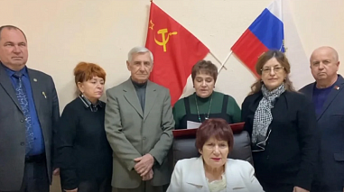 Депутаты гордумы Зернограда высказались в защиту главы города