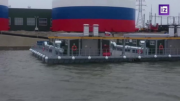 Первая насосная плавучая станция начала перекачку донской воды в Донбасс. Источник фото: 